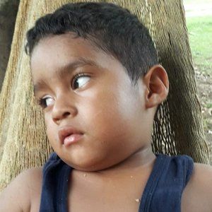 Meet your Posher, Raymond